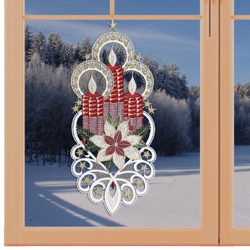 Klassisches Fensterbild Kerzenglanz Weihnachtsdeko aus Plauener Spitze am Fenster